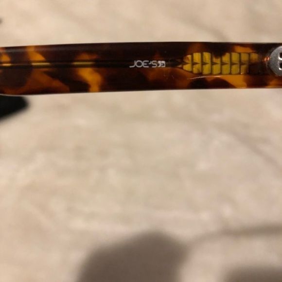 Joe’s Jeans Women’s Tortoise Sunglasses NWT - Picture 6 of 6